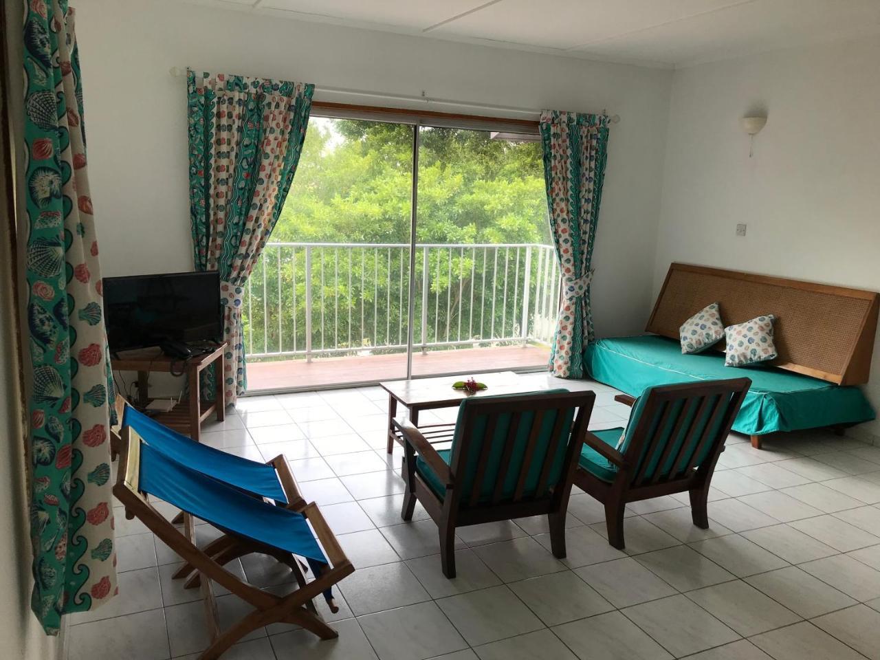 Michel Holiday Apartments Вікторія Екстер'єр фото